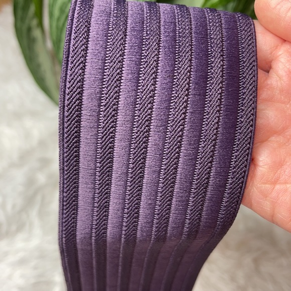 Old Navy - Eggplant Waist Belt - Picture 7 of 11